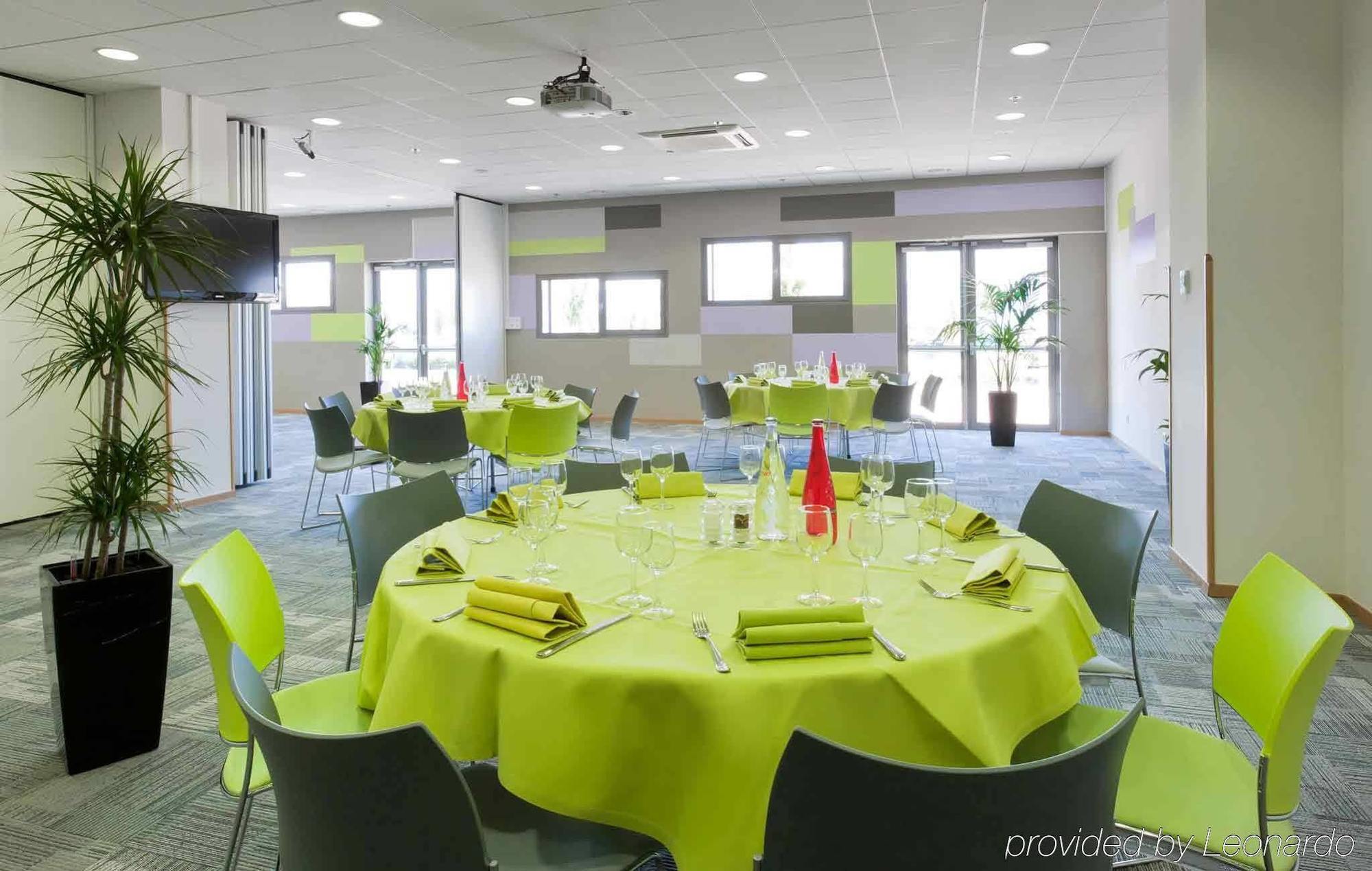 Ibis Styles Saint Julien En Genevois Vitam Нейдан Екстер'єр фото