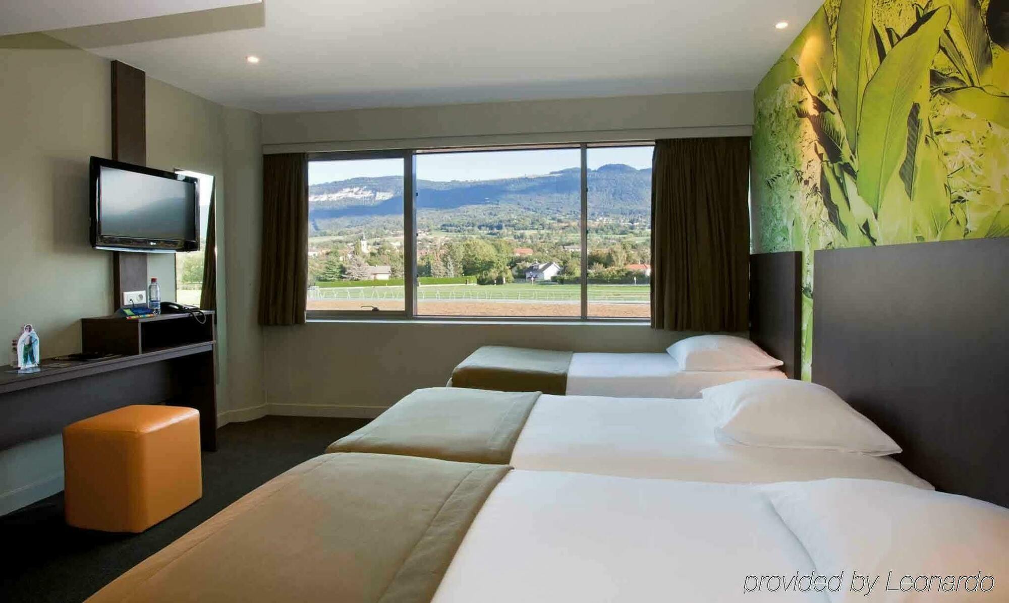 Ibis Styles Saint Julien En Genevois Vitam Нейдан Номер фото